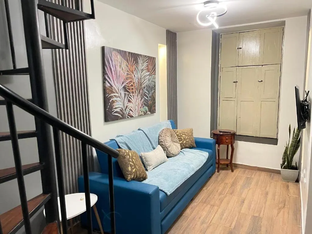 Lindo Apt La 70 Laurles Estadio Medellin Apartment